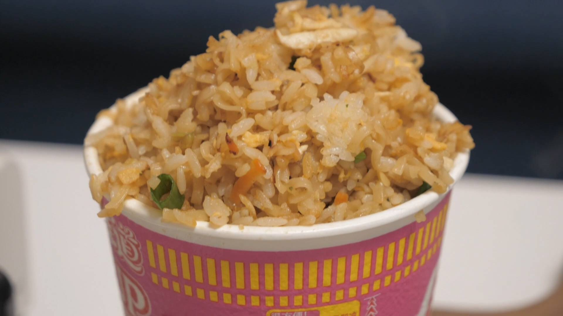 方便面炒饭?日本当下“最火混搭吃法”真的好吃吗?